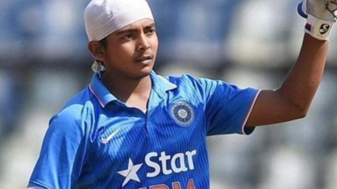 prithvi shaw jersey number